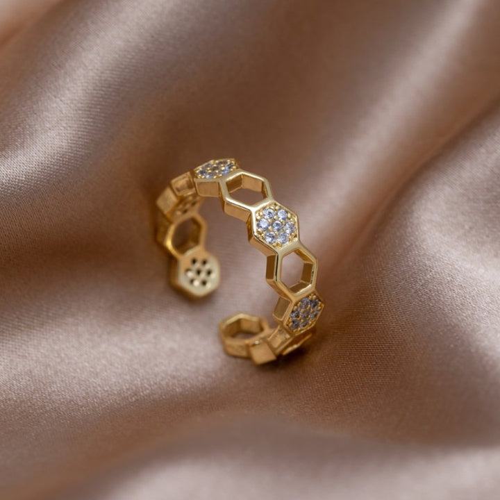 Cinthia - Anillo de oro y cristal