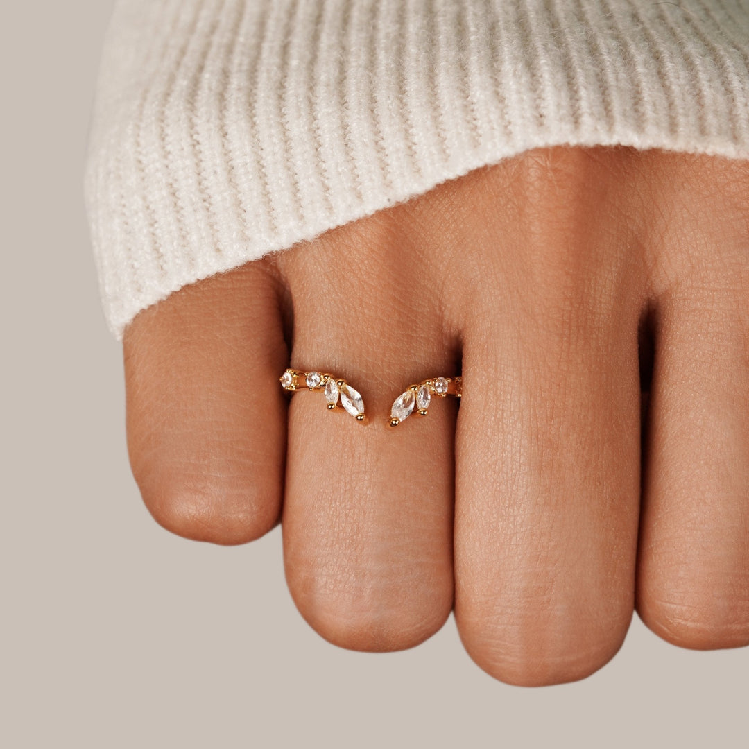 Ainara - Anillo de vino de cristal dorado