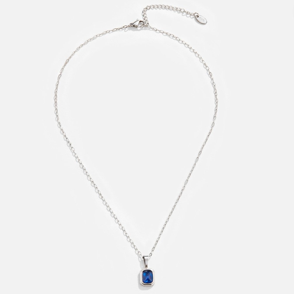 Collar de plata con colgante azul océano