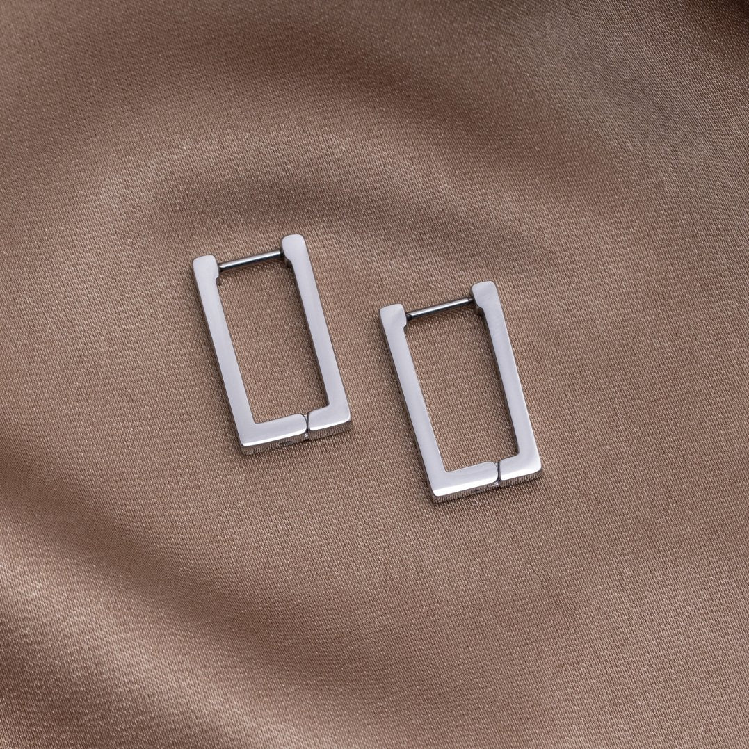 Pendientes de aro rectangulares plateados